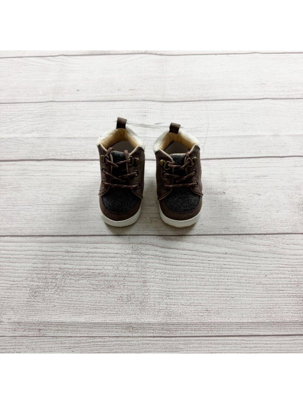 Rising Star Baby Shoes Brown Gray Faux Leather NWT 1 3-6 Months